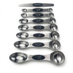 UPLOTO Magnetic Measuring Spoons Set Black (Set of 8)